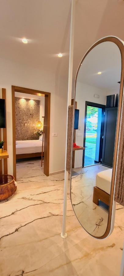 Costa Anastasia_Sea View Suites Vrasná Buitenkant foto